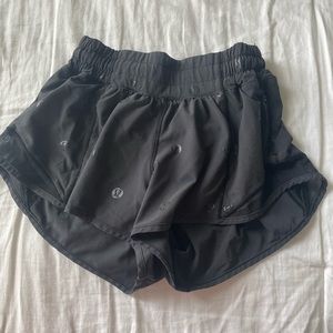 Hotty Hot Low-Rise Lined Short 2.5”